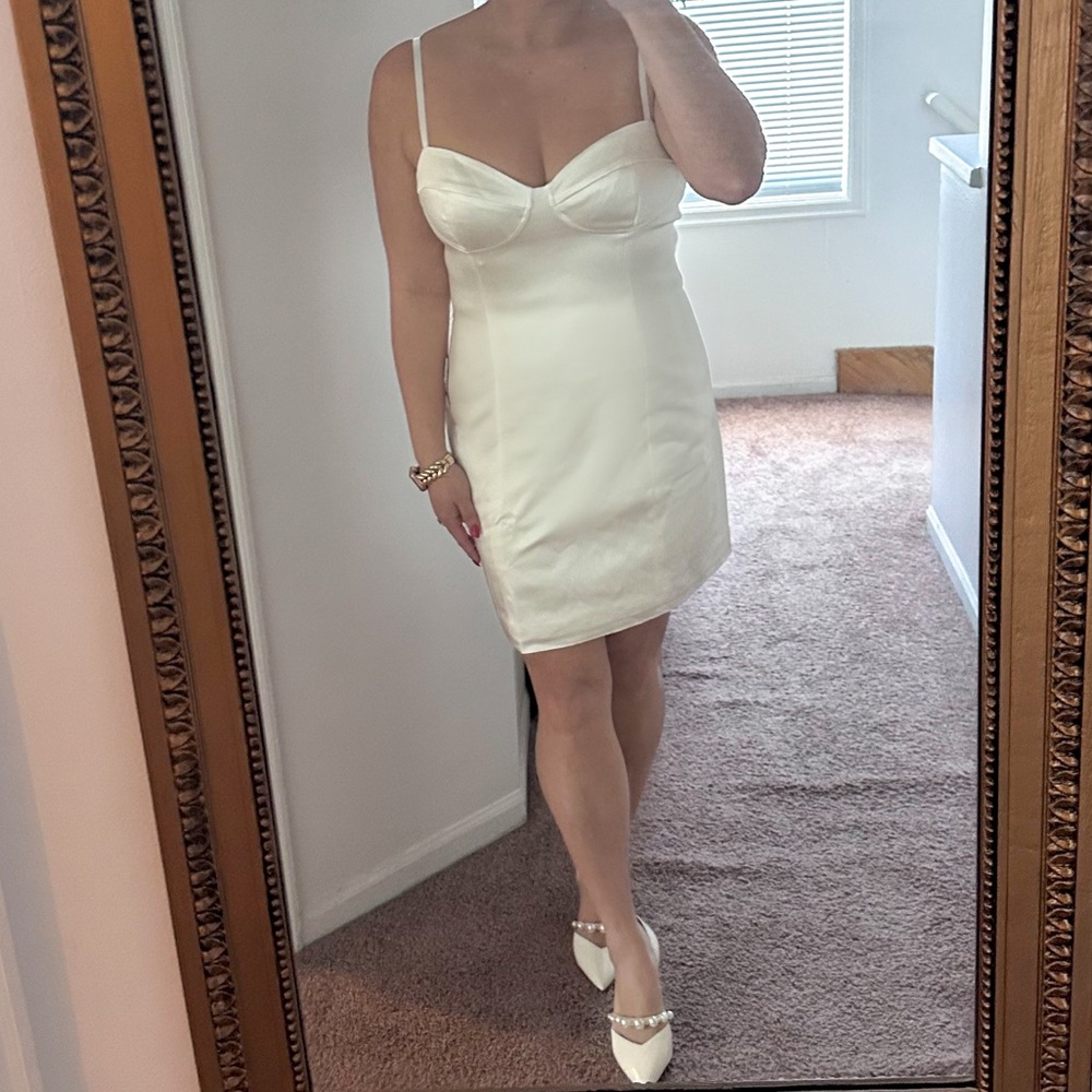 Aritzia Heartbeat Dress